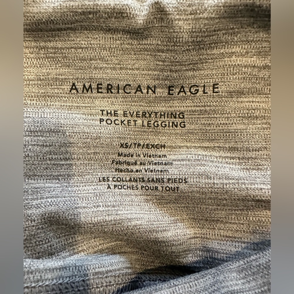 American Eagle The Everything Pocket Legging